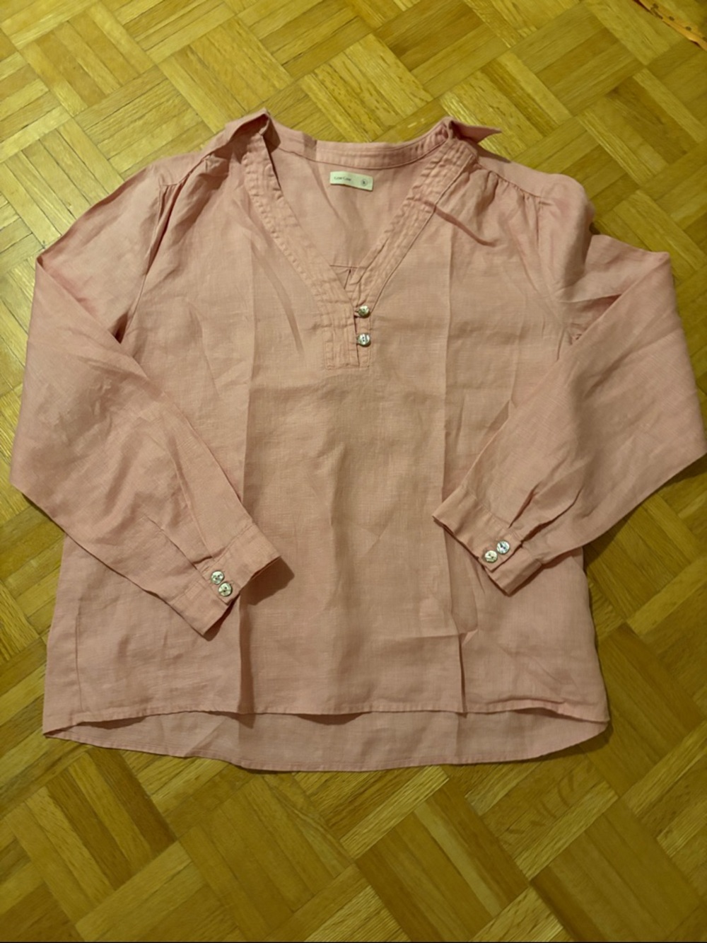Grae Cove Light Pink Women's V-Neck Button Detail Top